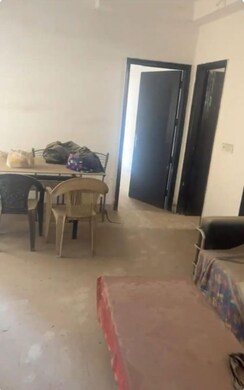 2 BHK + Extra Room Apartment For Sale in Ajnara Le Garden Prime Tower