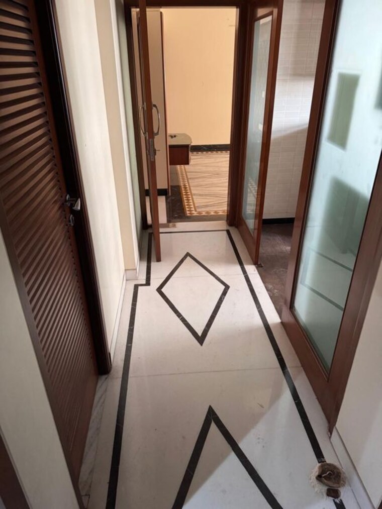 Balcony, navrang-basant-chs 3 Bedroom 1356 Sq.Ft. Apartment In Cuffe Parade Mumbai 10481297