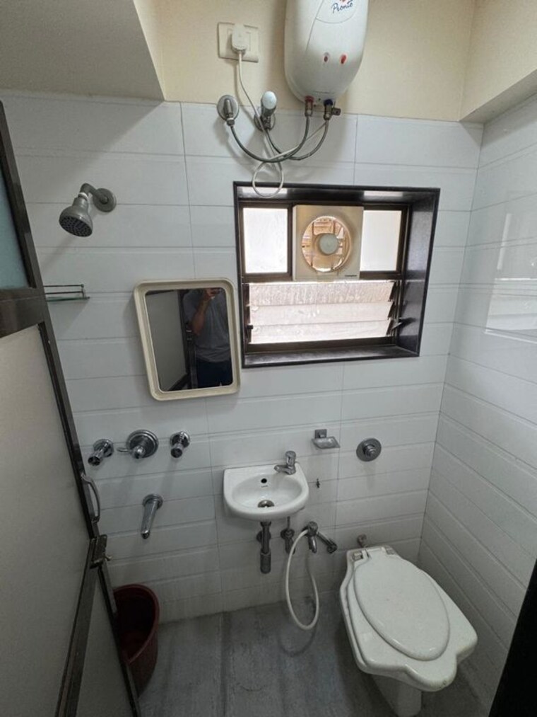 Kitchen, navrang-basant-chs 3 Bedroom 1356 Sq.Ft. Apartment In Cuffe Parade Mumbai 10481297