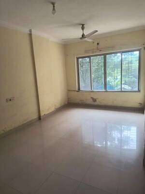 2 BHK Apartment For Sale in Serenity Complex, Andheri West