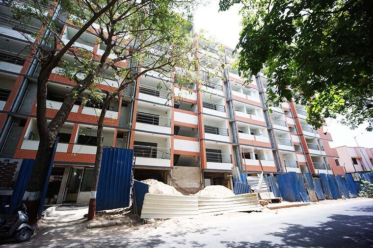 Exterior View, vasna 4 Bedroom 360 Sq.Yd. Apartment In Vasna Ahmedabad 10481295