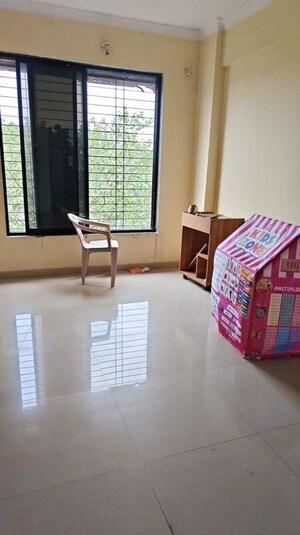 Team Area in 1 BHK Apartment at Dombivli East – for Rent