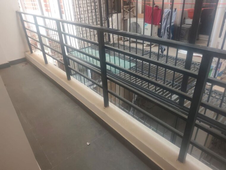 Balcony, puri-kohinoor 3 Bedroom 150 Sq.Yd. Builder Floor In Sector 89 Faridabad 10481332