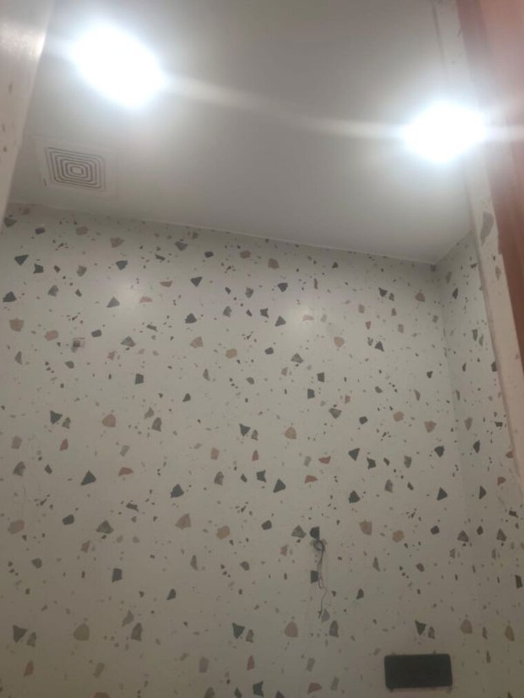 Room, puri-kohinoor 3 Bedroom 150 Sq.Yd. Builder Floor In Sector 89 Faridabad 10481332