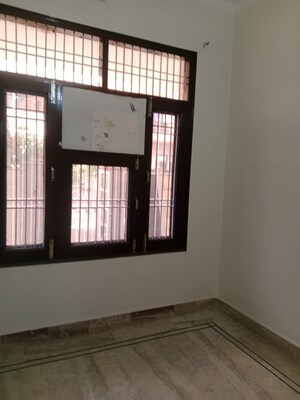 Room in 4 BHK Independent House at Huda – for Rent