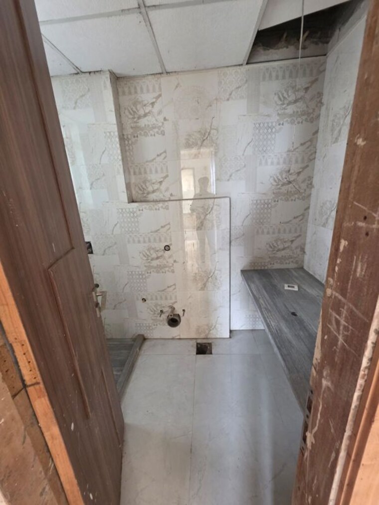 Bathroom, kukreja-chembur-heights-2 2 Bedroom 775 Sq.Ft. Apartment In Chembur Mumbai 10481283