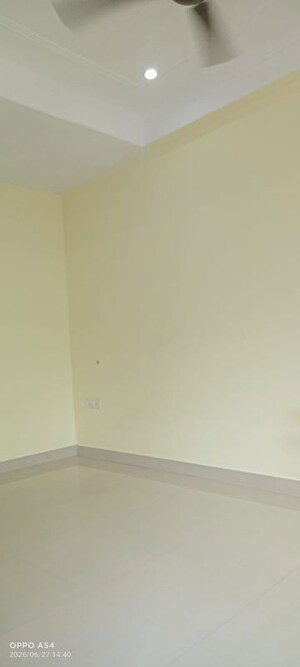 Room in 2 BHK Builder Floor at Neb Sarai – for Rent