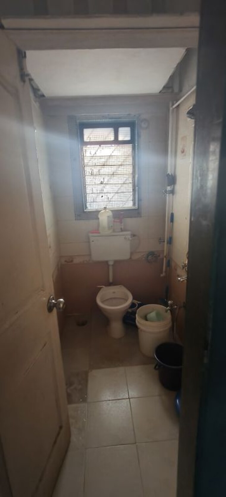 Bathroom, pooja-enclave-kandivali 2 Bedroom 650 Sq.Ft. Apartment In Kandivali West Mumbai 10481368