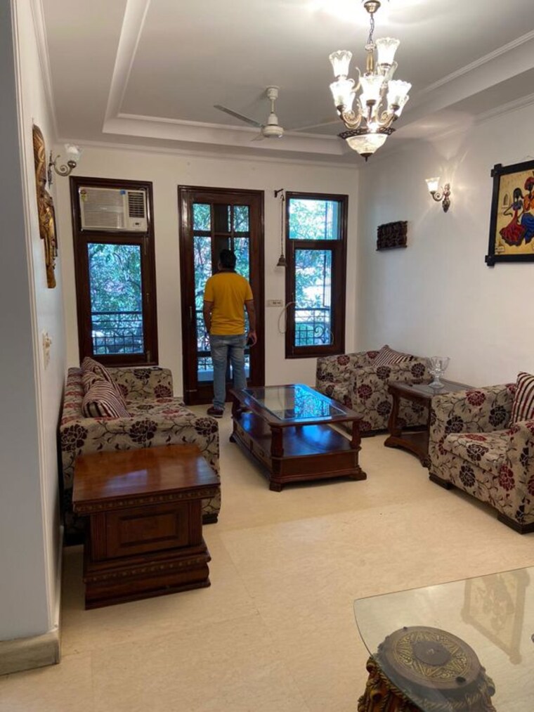 Living Room, malviya nagar 2 Bedroom 100 Sq.Yd. Builder Floor In Malviya Nagar Delhi 10481402