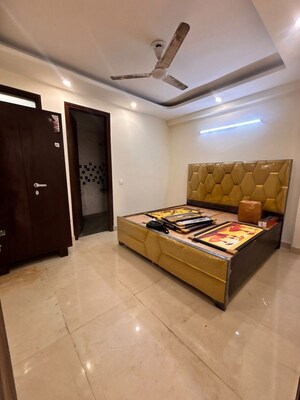 Bedroom in 1 BHK Builder Floor at Saket – for Rent