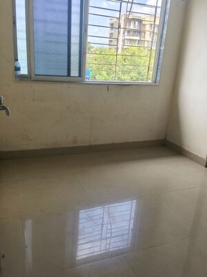 Room in 1 BHK Apartment at Roy Mansion, Santacruz East – for Rent