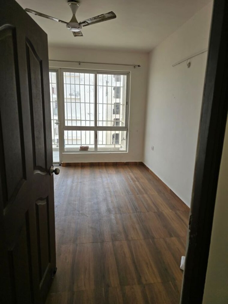 Room, gomti nagar 2 Bedroom 1100 Sq.Ft. Apartment In Gomti Nagar Lucknow 10481451