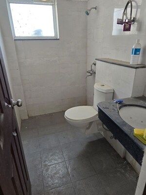 Bathroom in 2 BHK Apartment at BBD Green City Sun Breeze Apartments, Gomti Nagar – for Rent