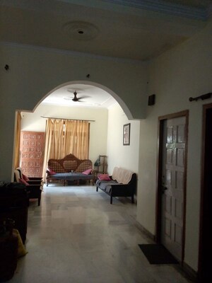 Building Lobby in 4 BHK Builder Floor at Krishna Nagar – for Rent