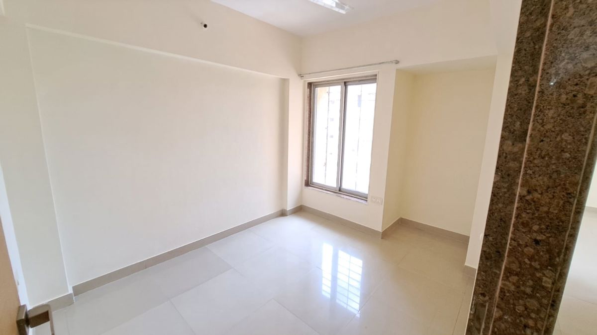 3 BHK 950 Sq.Ft. Apartment in Damji Shamji Mahavir Spring Tulip Phase 1
