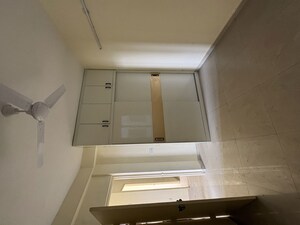 Furnished Amenities in 3 BHK Apartment at Pyramid Altia, Sector 70 – for Rent