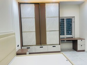 Room in 4 BHK Apartment at Sumadhura Olumpus, Nanakramguda – for Rent