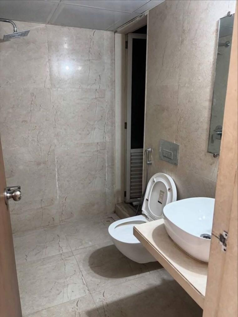 Bathroom, dosti-west-county 1.5 Bedroom 650 Sq.Ft. Apartment In Balkum Pada Thane 10481488
