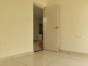 Room in 2 BHK Apartment at High Grounds – for Rent