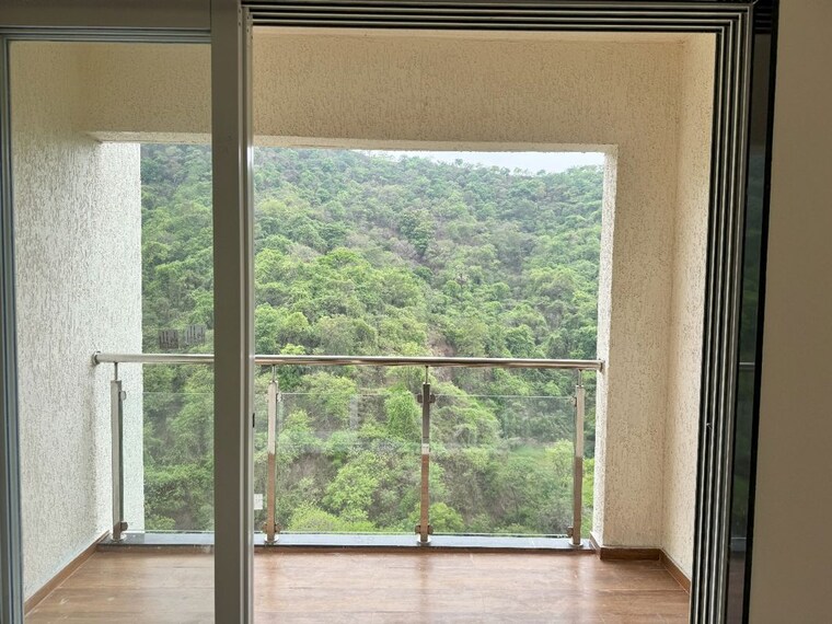Balcony, mahavir-square 3 Bedroom 1027 Sq.Ft. Apartment In Manpada Thane 10481501