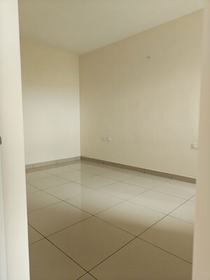 Room in 3 BHK Apartment at TVS Emerald Jardin, Singasandra – for Sale
