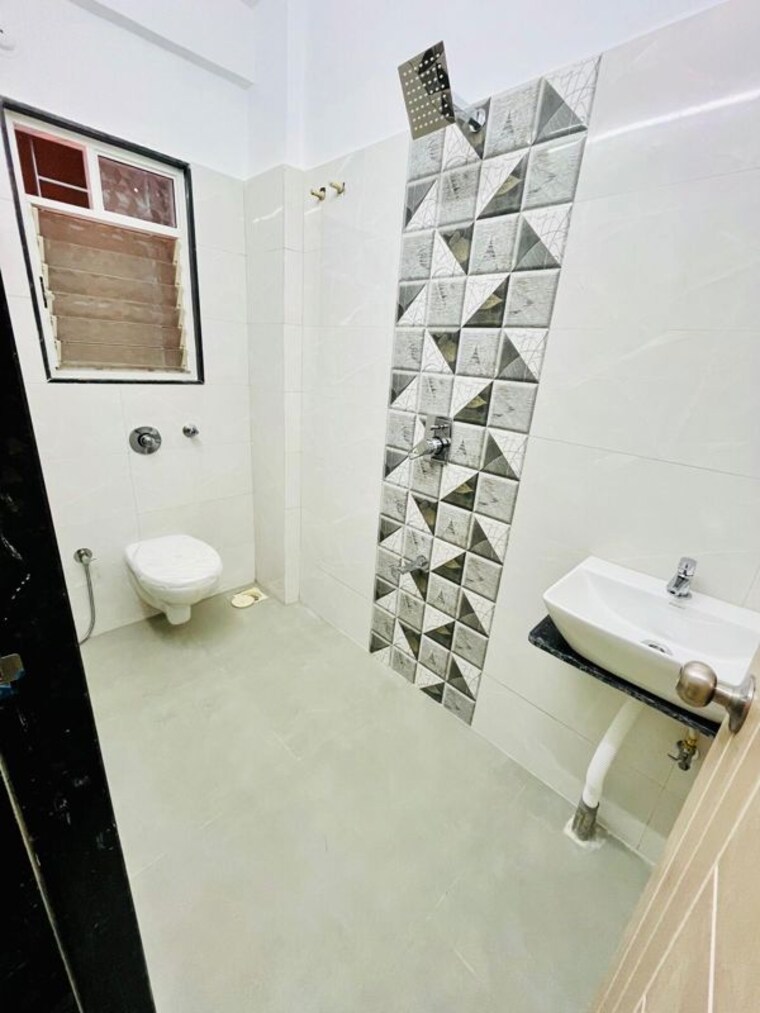 Bathroom, somnath nagar 2 Bedroom 700 Sq.Ft. Apartment In Somnath Nagar Pune 10481519