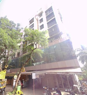  Shop For Sale in Dahisar West
