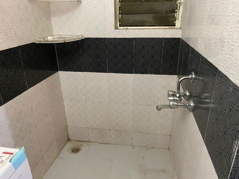 Bathroom, sneha-paradise 2 Bedroom 1320 Sq.Ft. Apartment In Warje Pune 10473163