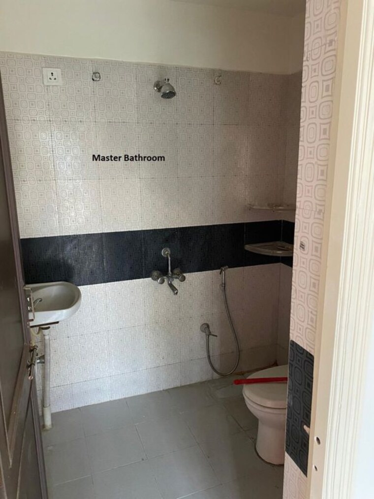Bathroom, sneha-paradise 2 Bedroom 1320 Sq.Ft. Apartment In Warje Pune 10473163