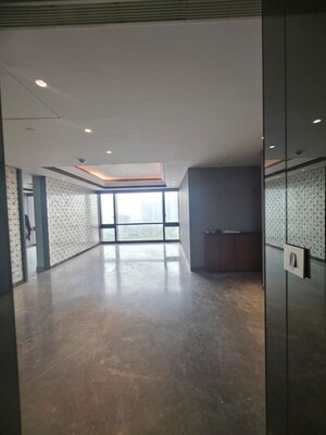 Room in 3 BHK Apartment at Lodha Trump Tower, Worli – for Sale