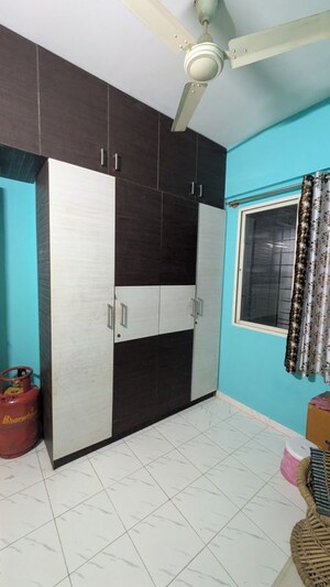 Room in 2 BHK Apartment at Palm Groves, Chandapura Anekal Road – for Rent