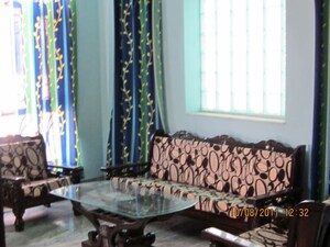 Living Room in 2 BHK Builder Floor at Sector 21a – for Rent