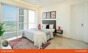 Bedroom in 3.5 BHK Apartment at Lodha Fiorenza, Goregaon East – for Rent