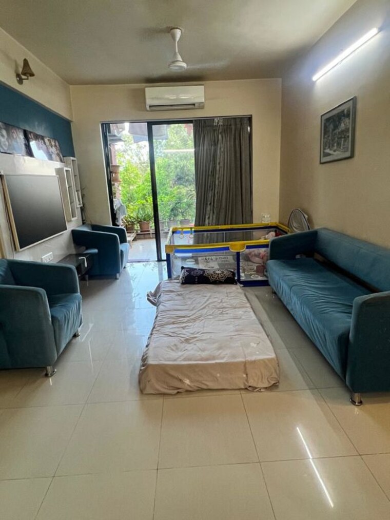 Living Room, goel-ganga-preet 3 Bedroom 1600 Sq.Ft. Apartment In Aundh Pune 10481691