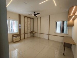 Room in 3 BHK Apartment at Aparna Zenon, Puppalaguda – for Rent