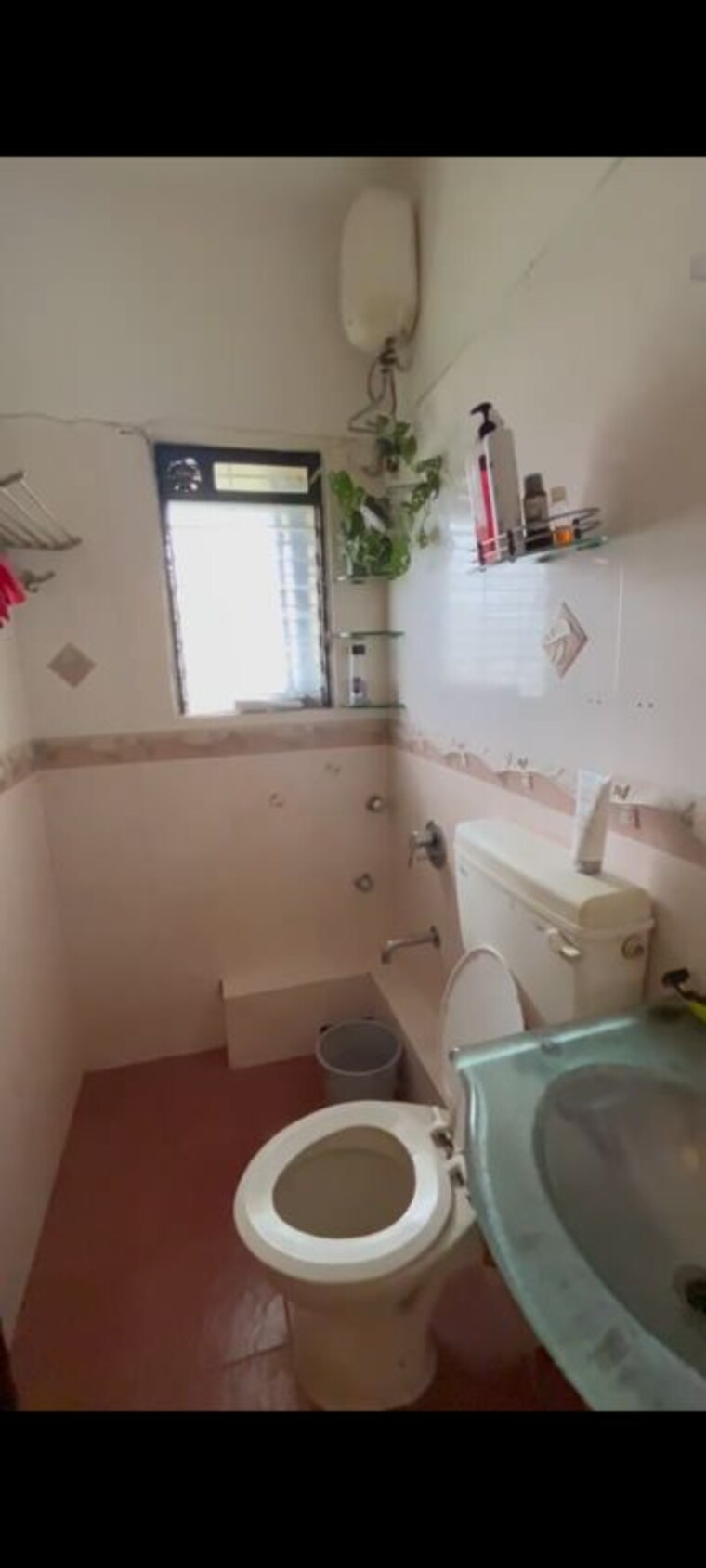 Bathroom, amarnath-towers 1.5 Bedroom 600 Sq.Ft. Apartment In Andheri West Mumbai 10481706
