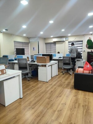 Team Area in  Office Space at High Grounds – for Rent