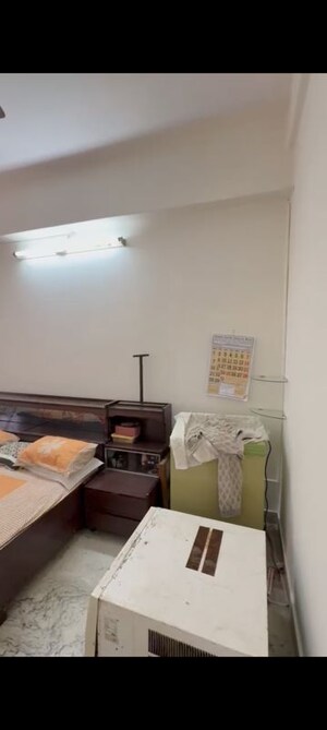 Team Area in  Pg at Sion West – for Rent