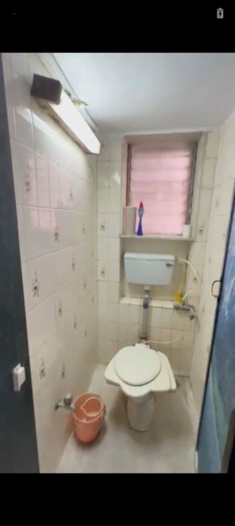 Bathroom, sion west Pg For Girls In Sion West 10481740