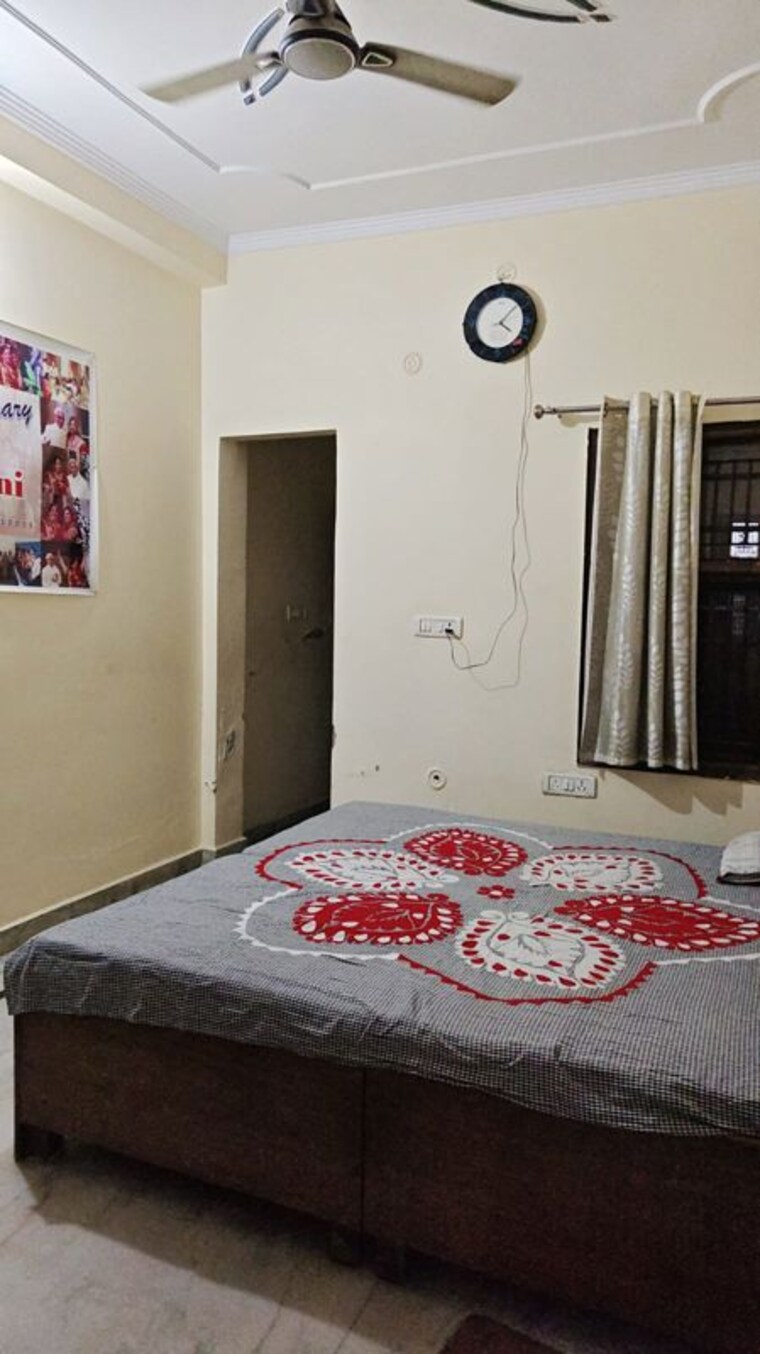 Bedroom, c block lohia nagar 3 Bedroom 220 Sq.Yd. Independent House In C Block Lohia Nagar Ghaziabad 10481742