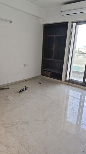 3 BHK Apartment For Sale in VVIP Namah, Mahurali