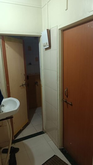 Bathroom in 2 BHK Apartment at Gulab Nagar – for Rent