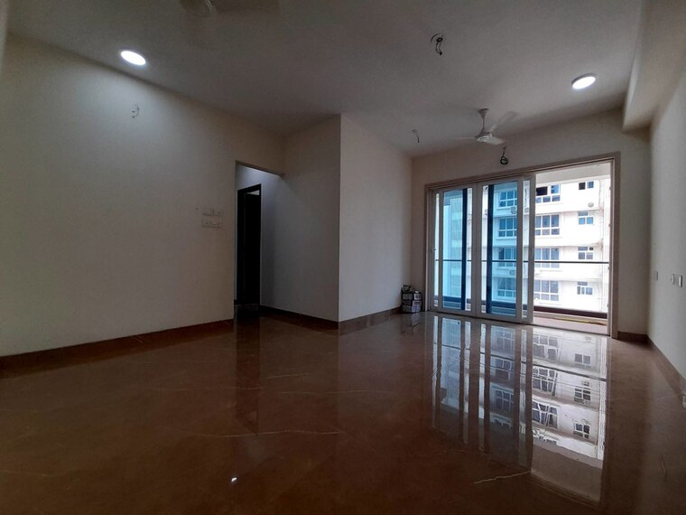 Room, upper-east-97 3 Bedroom 1400 Sq.Ft. Apartment In Malad East Mumbai 10481835