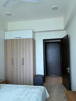 Room in 3 BHK Apartment at Raheja Imperia, Worli – for Sale