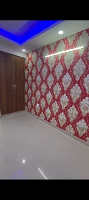 Bedroom in 2.5 BHK Apartment at Nirala Greenshire, Sector 2 Greater Noida – for Rent