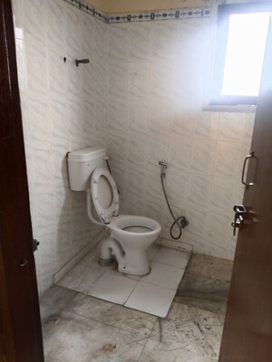 Bathroom in 3 BHK Apartment at Sector 16 A – for Rent