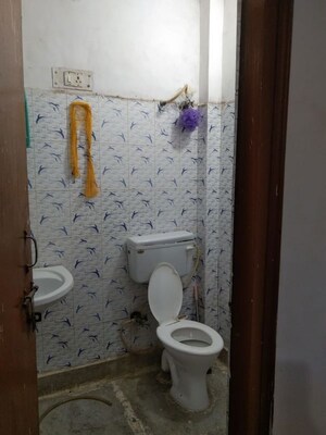Bathroom in 1 BHK Builder Floor at Mehrauli – for Rent