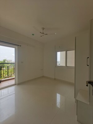 Room in 2 BHK Apartment at Myhna Maple, Varthur – for Sale