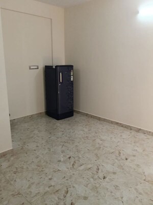 Room in 1 BHK Builder Floor at Hsr Layout Sector 2 – for Rent