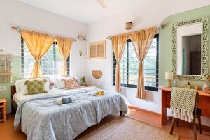Bedroom in 5 BHK Villa at Koregaon Park – for Rent